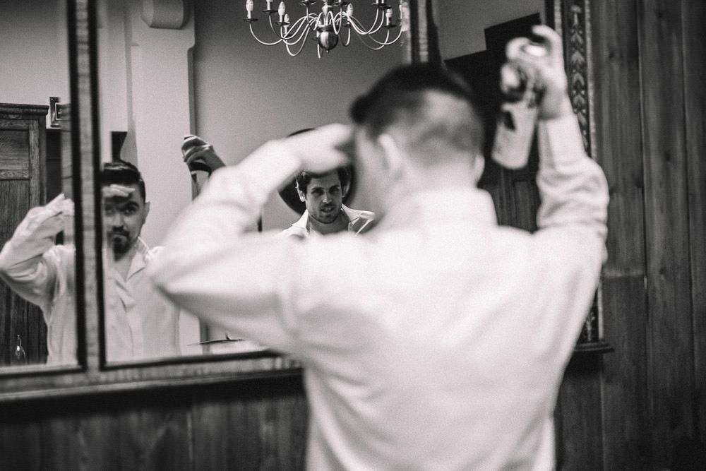 MILES VICTORIA DOCUMENTARY WEDDING PHOTOGRAPHY WORCESTER STANBROOK ABBEY 08 MILES VICTORIA DOCUMENTARY WEDDING PHOTOGRAPHY WORCESTER STANBROOK ABBEY 08